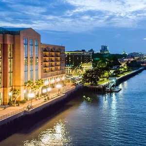 Marriott Riverfront Hotel